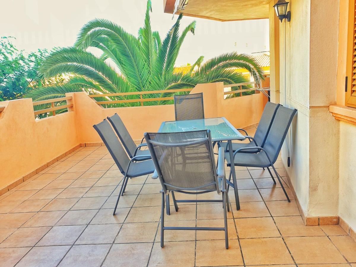 カーラ・デ・フィネストラットCasa Cerezosアパートメント エクステリア 写真